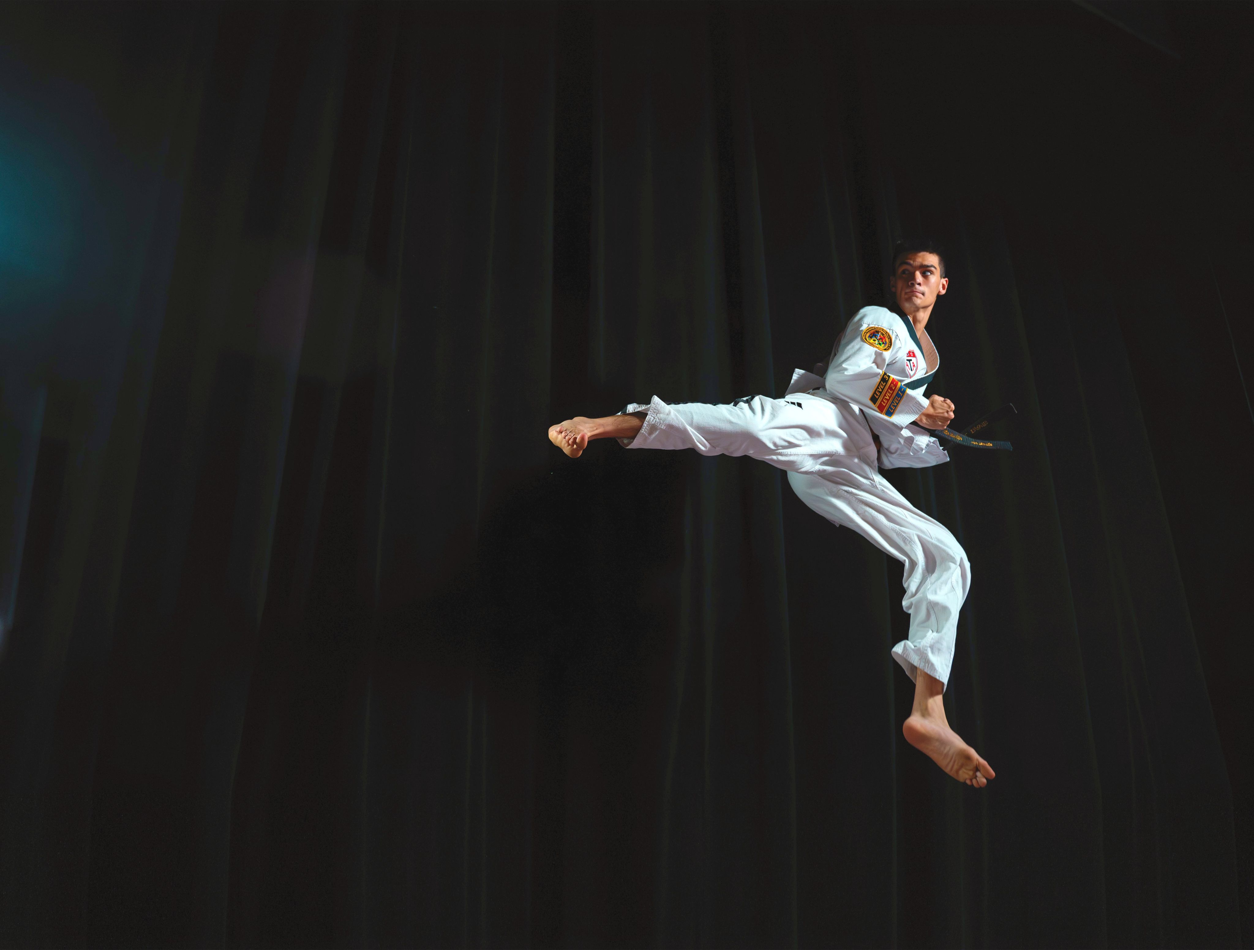 Hunter Davis is a student in the Songahm Taekwondo Instructor program at Lee College.